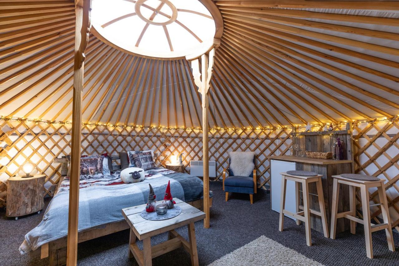 Yurt District Otel Rovaniemi Dış mekan fotoğraf
