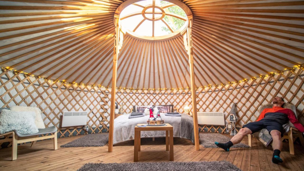 Yurt District Otel Rovaniemi Dış mekan fotoğraf