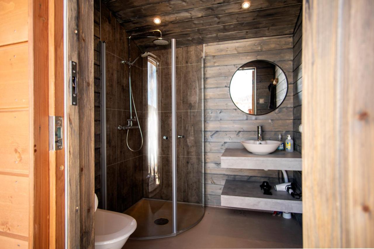 Yurt District Otel Rovaniemi Dış mekan fotoğraf