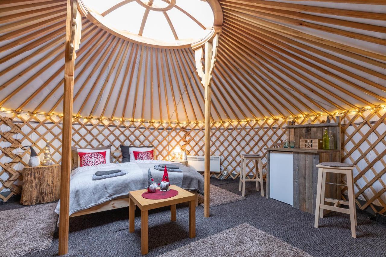 Yurt District Otel Rovaniemi Dış mekan fotoğraf